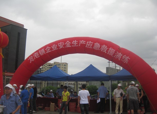 1507888725001000133.jpg 201174145052446.jpg